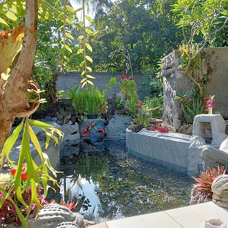 Atb Hostel โลวินา ภายนอก รูปภาพ