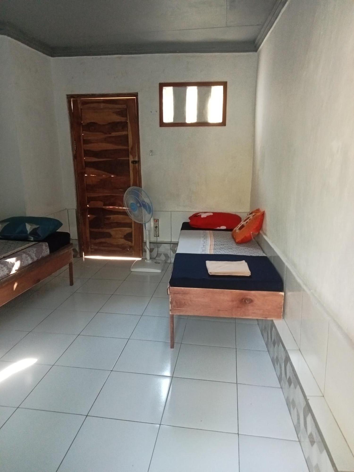 Atb Hostel โลวินา ภายนอก รูปภาพ